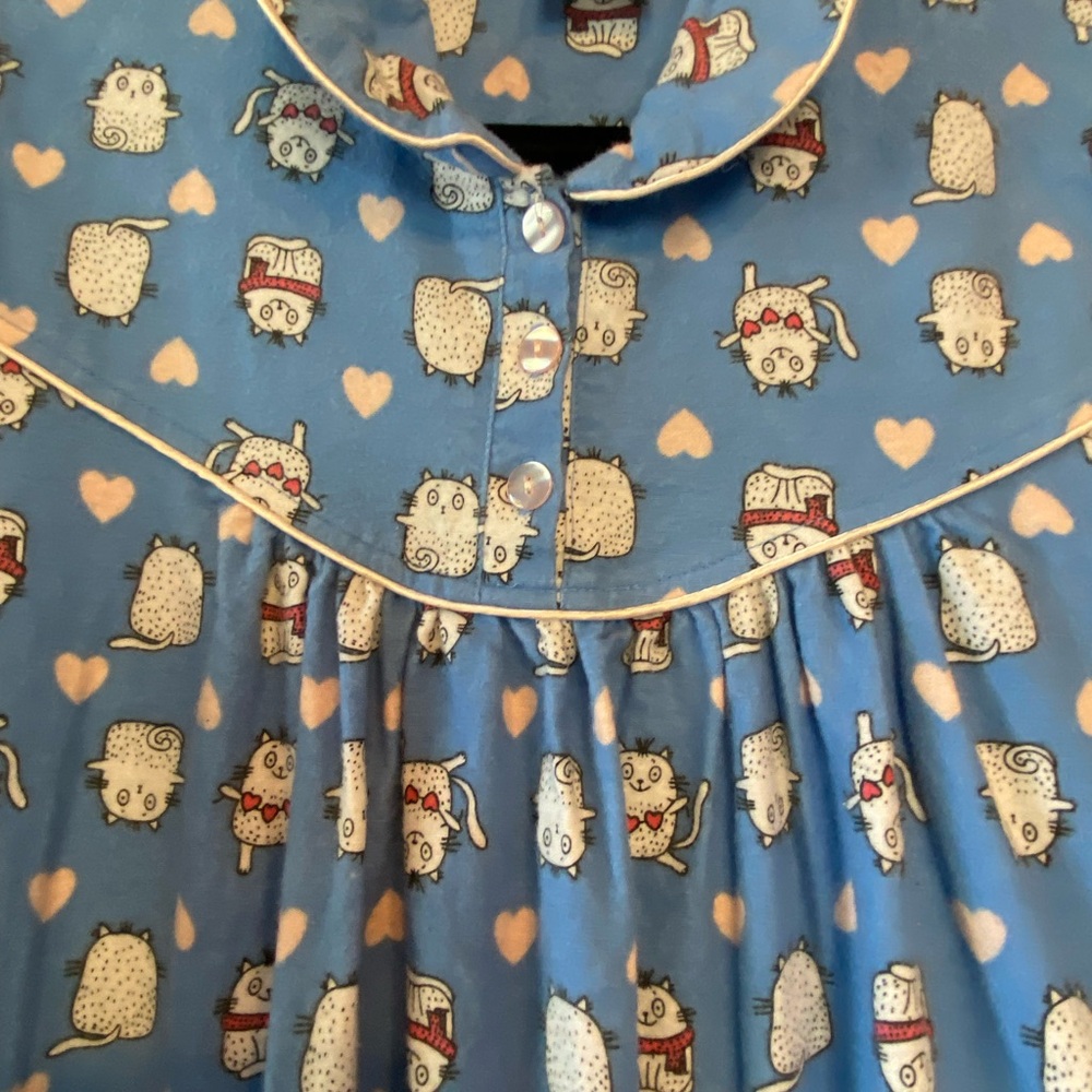 Grannycore Cat Print 100% Cotton Flannel Traditional Nightgown Full Length Small